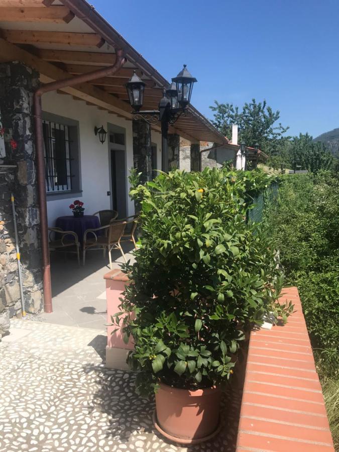 Villa Teresa Казарца Лигуре Екстериор снимка