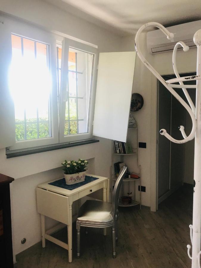 Villa Teresa Казарца Лигуре Екстериор снимка